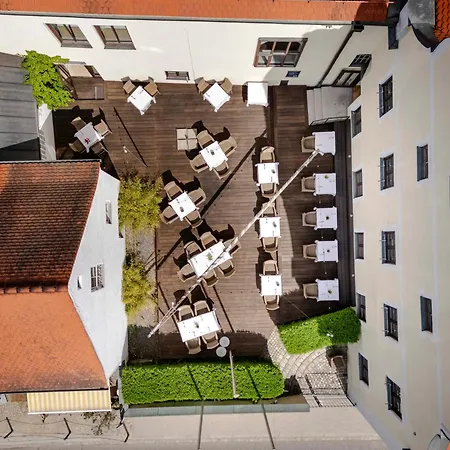 Klostergasthof Aparthotel 4*